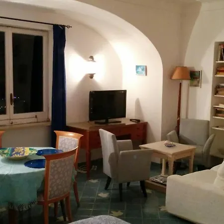 Apartment Panoramico In Piazzetta